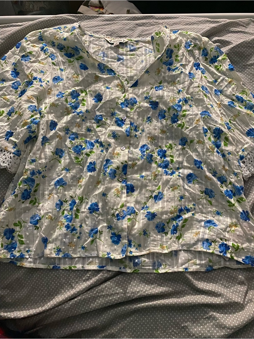 Nanette Lepore Blue Floral Button-Front Blouse on White